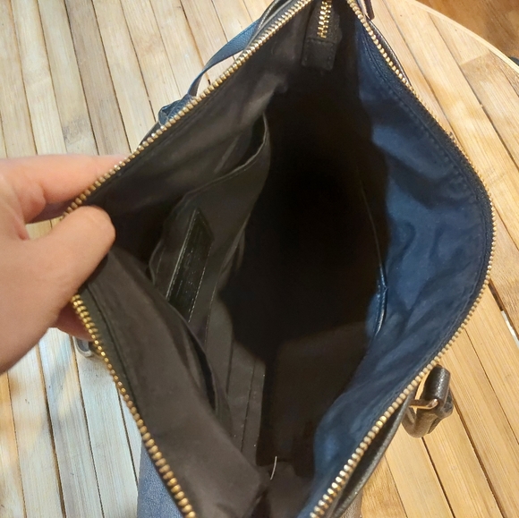 Coach Hand Bag  with sling - Picture 8 of 14